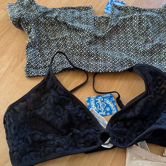 Free people bundle - Picture 2 of 4